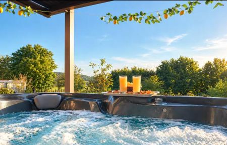 jacuzzy Gîte n°52G17 Champigny-sous-Varennes - Haute-Marne - jacuzzy
