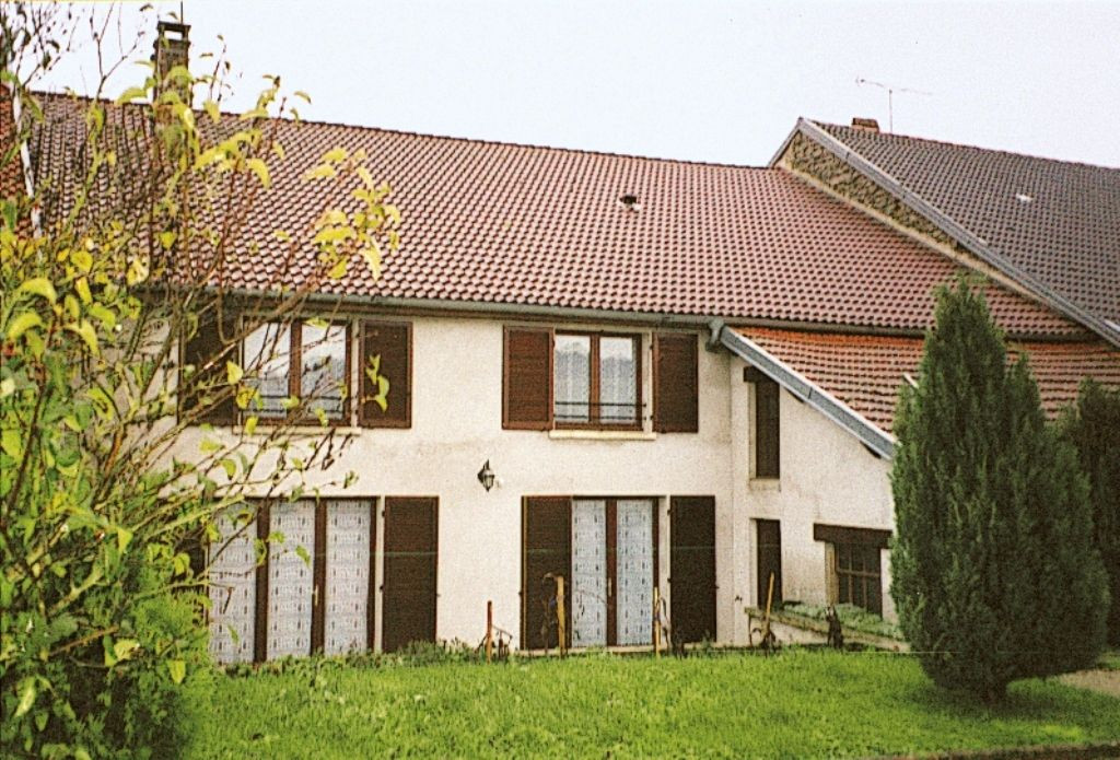 photo 0