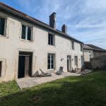 Gite c&ocirc;t&eacute; jardin