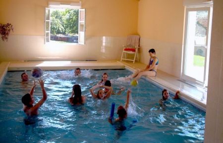 G&icirc;te n&deg;52G282 Bourmont-entre-Meuse-et-Mouzon - Haute-Marne - photo