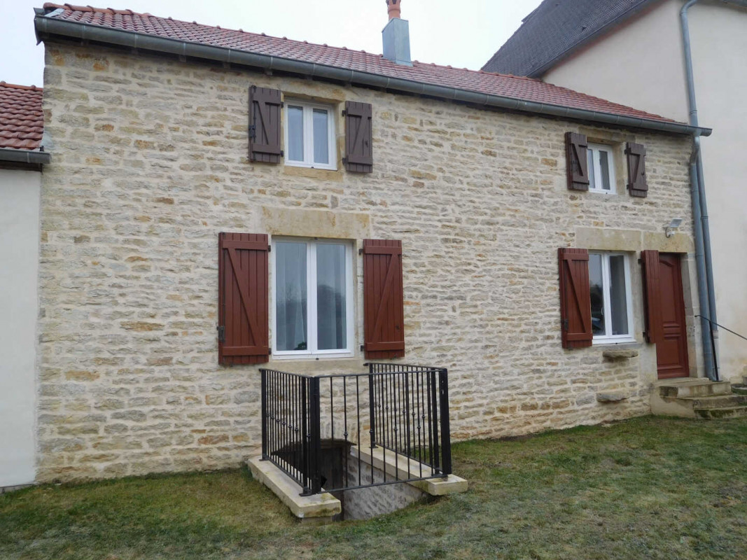 photo 0