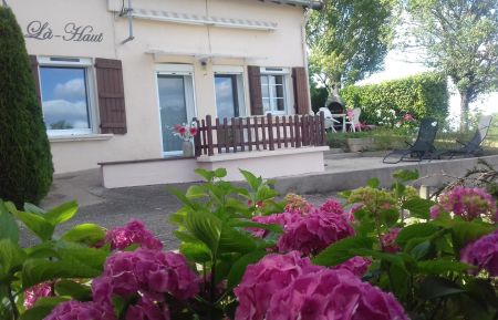 G&icirc;te n&deg;52G391 Poinson-l&egrave;s-Fayl - Haute-Marne - Gite L&agrave;-Haut 6 personnes