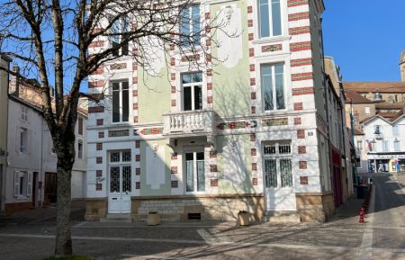 G&icirc;te n&deg;52G392 Bourbonne-les-Bains - Haute-Marne - photo