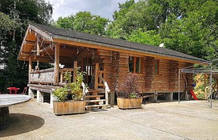 G&icirc;te n&deg;52G398 Charmes - Haute-Marne - La Fuste du bucheron