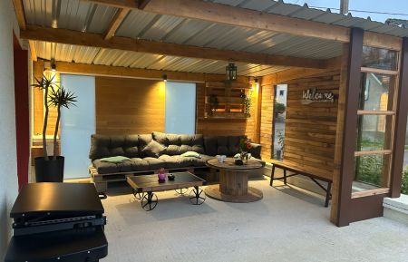 G&icirc;te n&deg;52G416 Perrancey-les-Vieux-Moulins - Haute-Marne - Salon ext&eacute;rieur