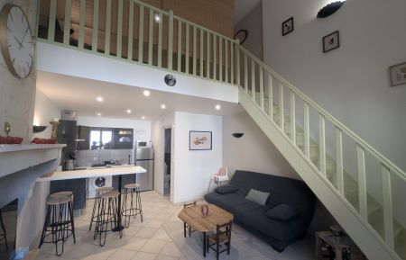 G&icirc;te n&deg;52G427 Ch&acirc;teauvillain - Haute-Marne - Vue d'ensemble