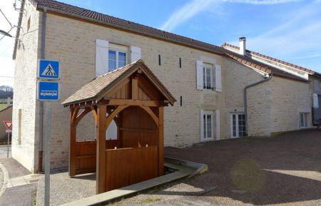 G&icirc;te n&deg;52G53 Nogent - Haute-Marne - photo