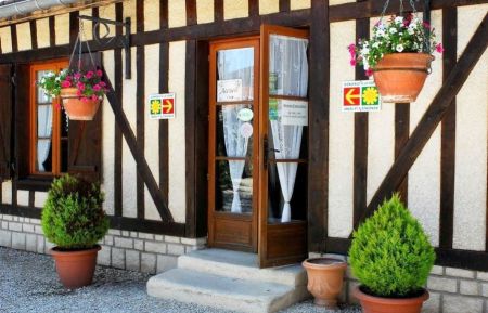 G&icirc;te de groupe n&deg;52G809 Rives Dervoises - Haute-Marne - photo