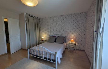 Chambre d'h&ocirc;tes n&deg;52G22 Ro&ocirc;court-la-C&ocirc;te - Haute-Marne - Chambre 1er &eacute;tage